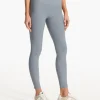 Clean Elevation Legging