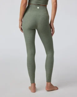 Clean Elevation Legging