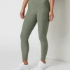 Clean Elevation Legging-Short