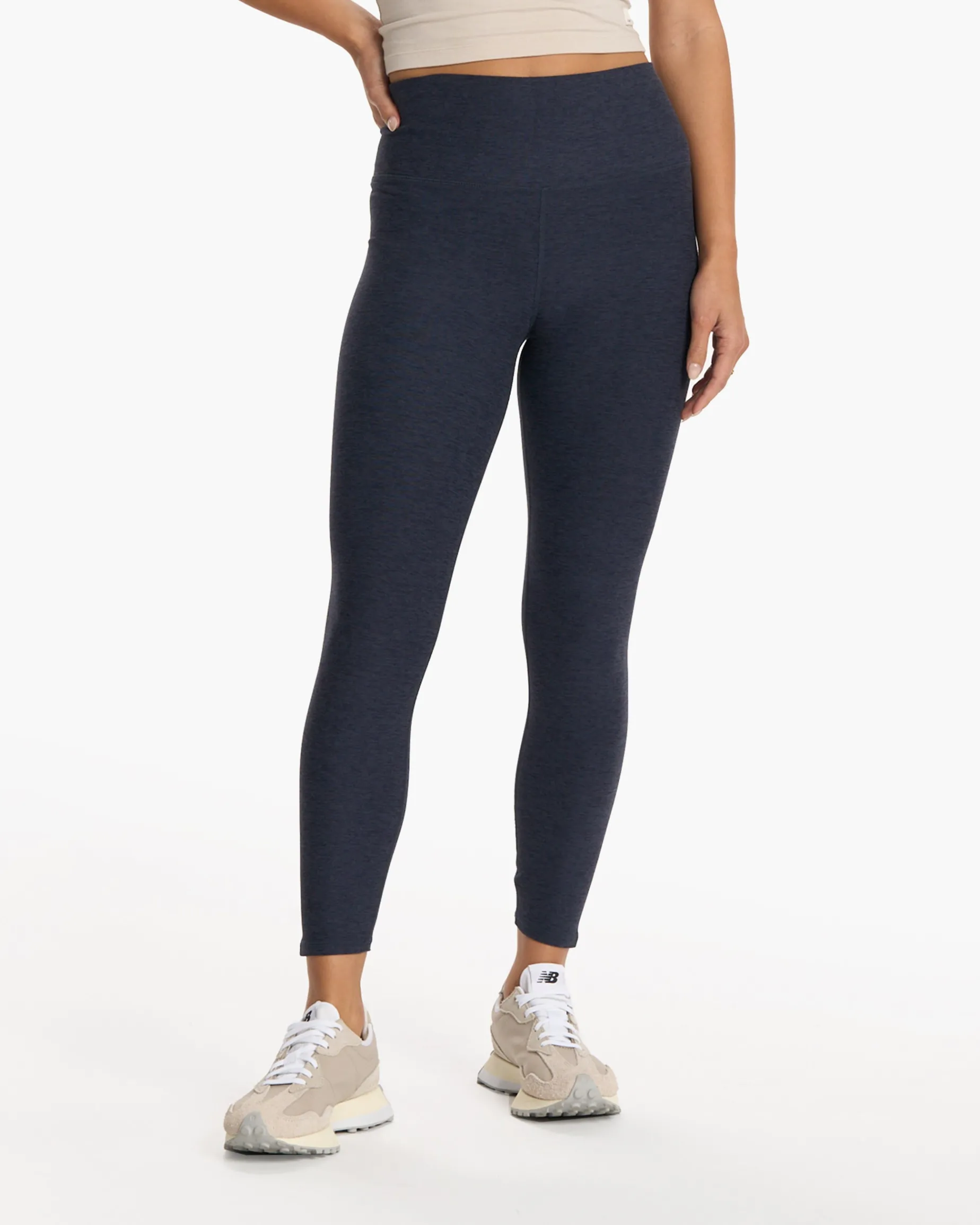 Clean Elevation Legging-Short