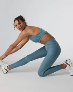 Clean Elevation Legging-Short