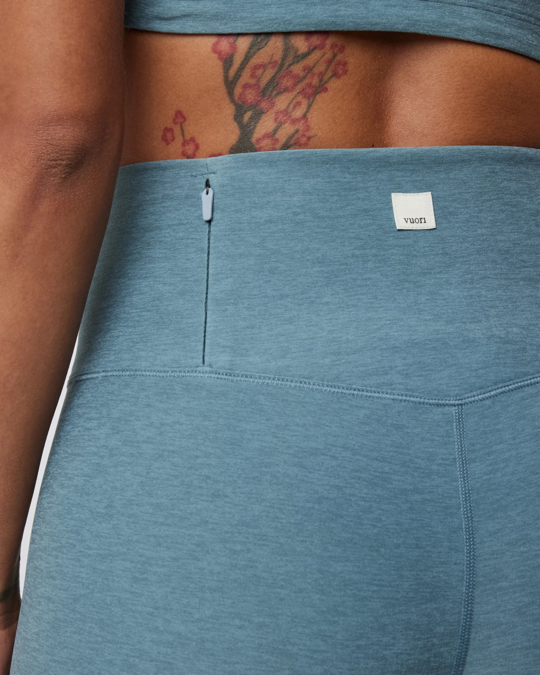Clean Elevation Legging-Short