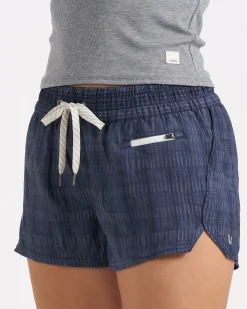 Clementine Short