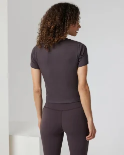 Pose Fitted Tee