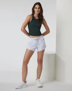 Pose Plyo Tank