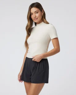 Short Sleeve Pose Mock Neck