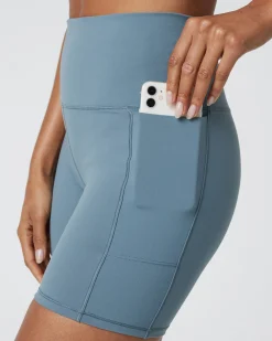 Studio Pocket Short