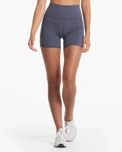 Studio Pocket Short