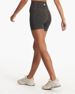 Studio Pocket Short