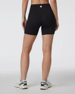 Studio Pocket Short