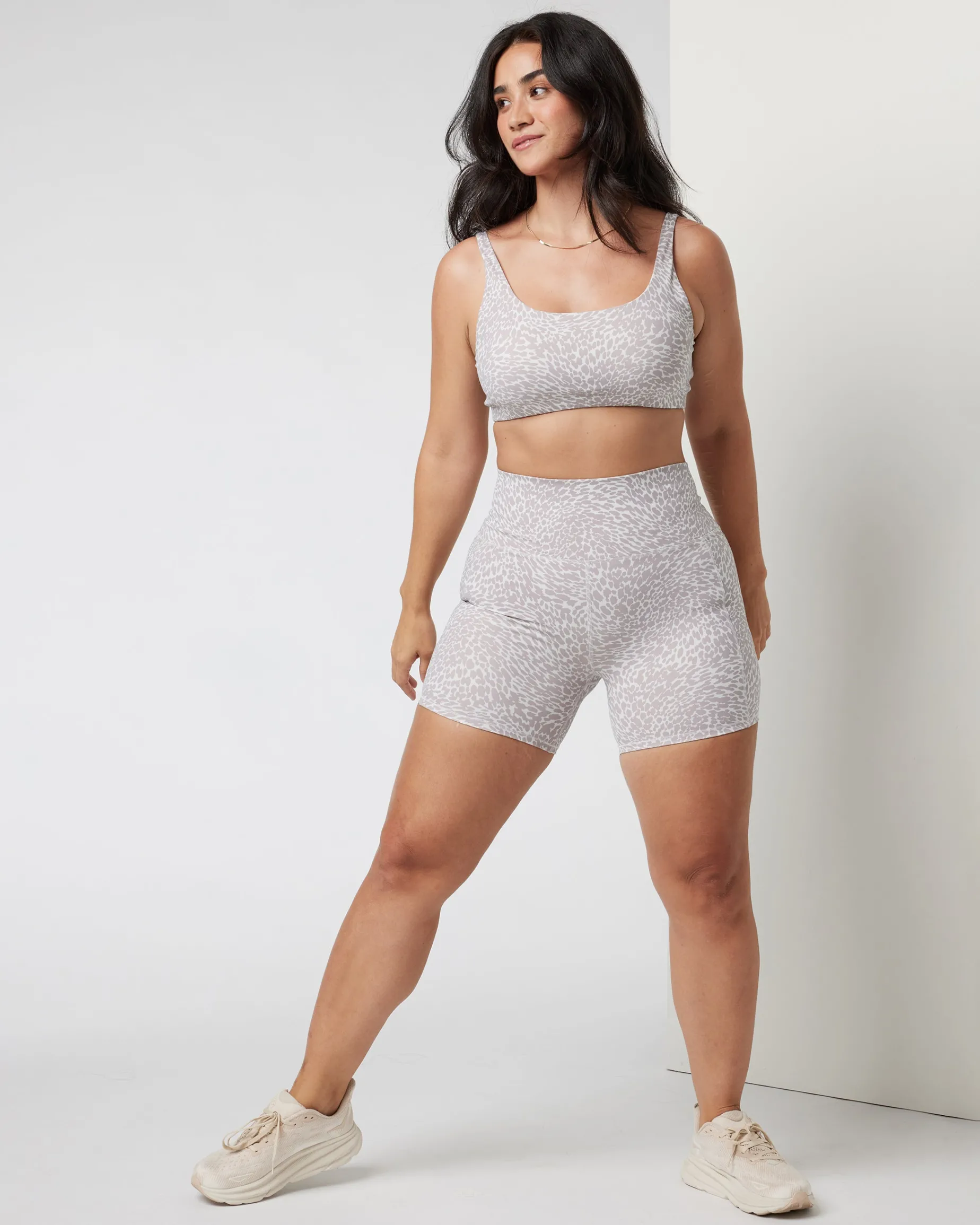 Studio Pocket Short