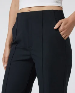 Women's Meta Crop Pant